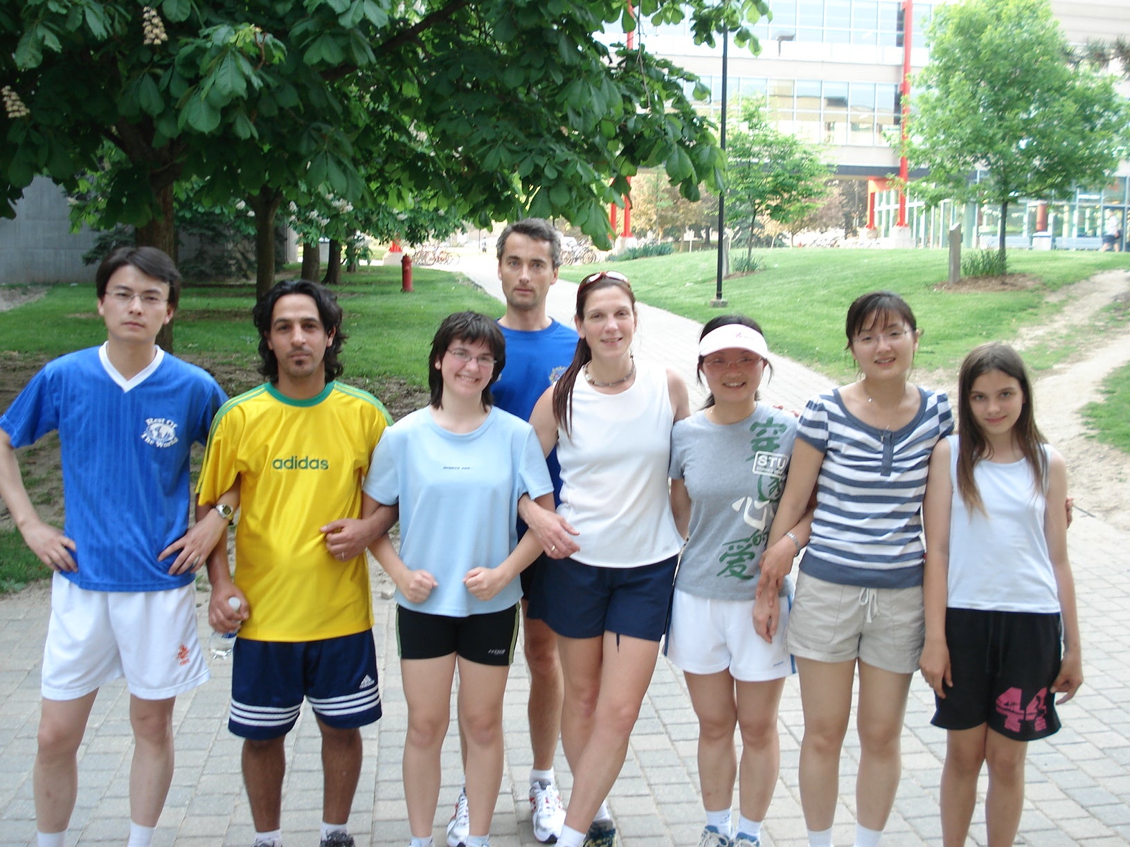 May 2007: Training for the corporate team competition of the Waterloo Classic 5 K race. From left to right: Jackie, Jalil, Nat, Holger, Katja, Yanjie, Annie, Kim.