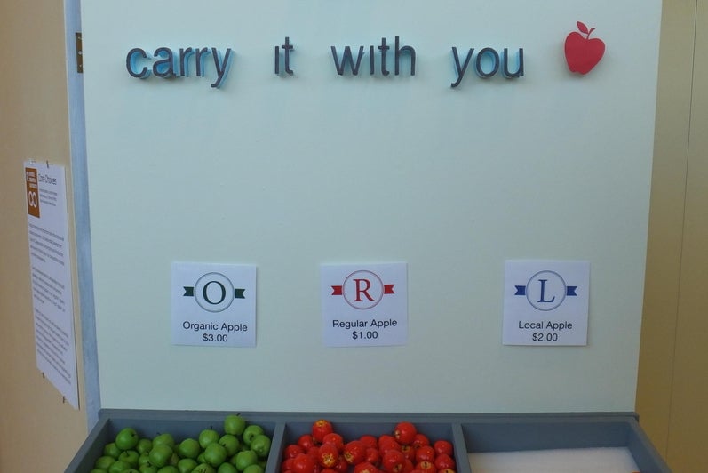 Pick an Apple to Carry