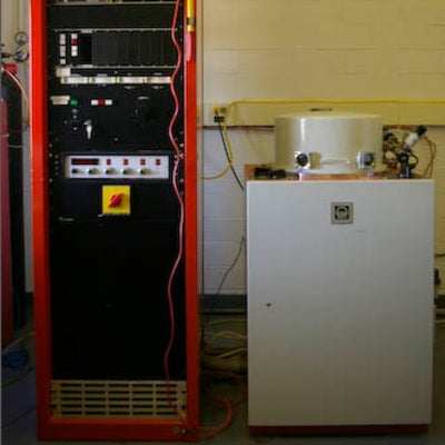 Sputtering system: able to deposit Al, Nb, SiO2