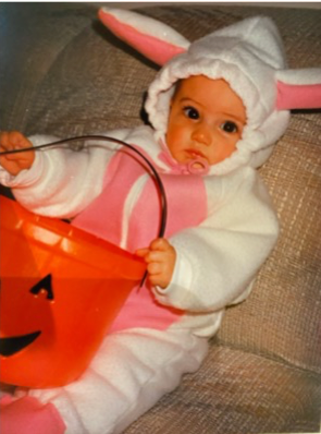 Childhood photo of Ashley Avarino