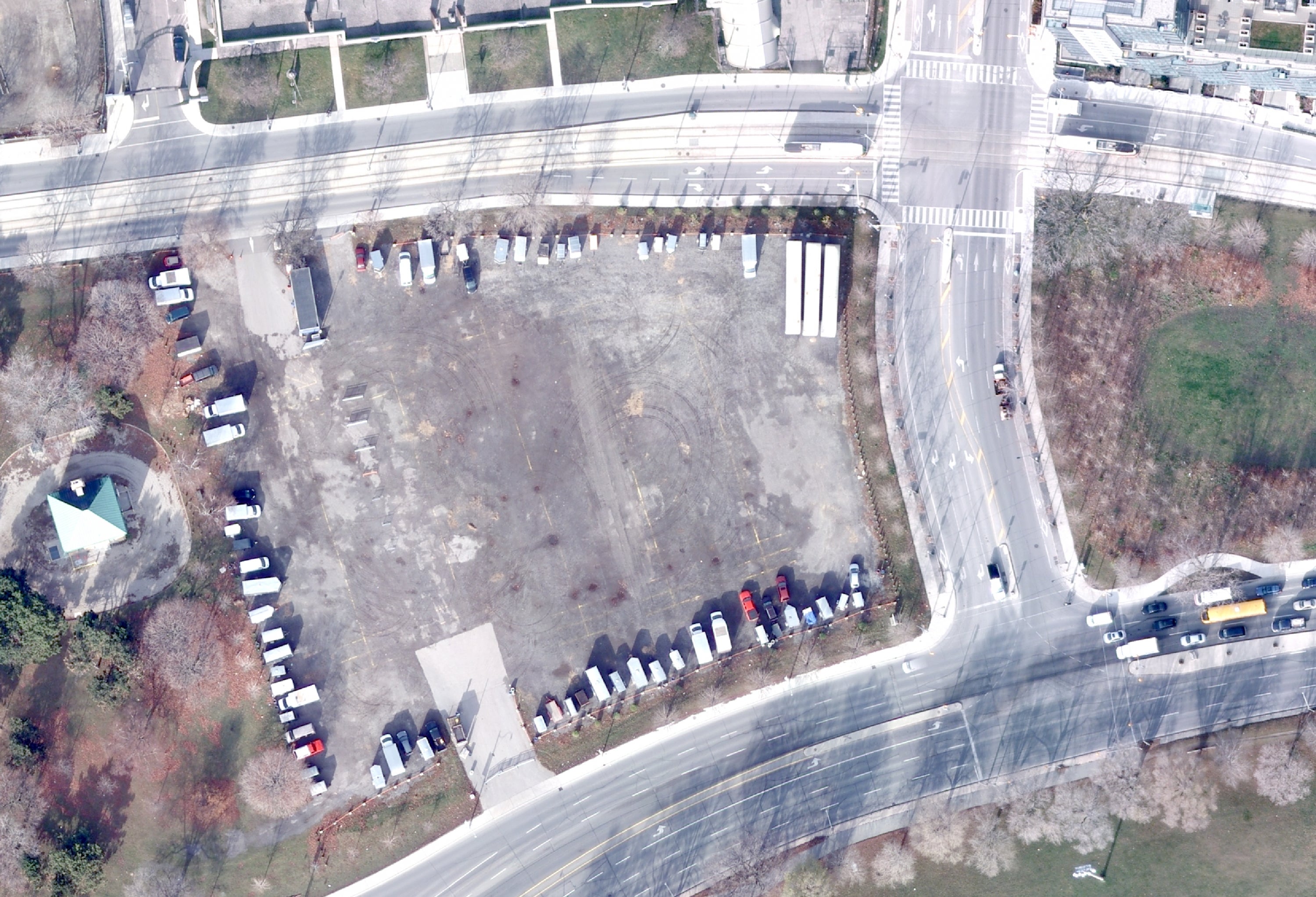 2009 imagery shows harbourfront, Toronto