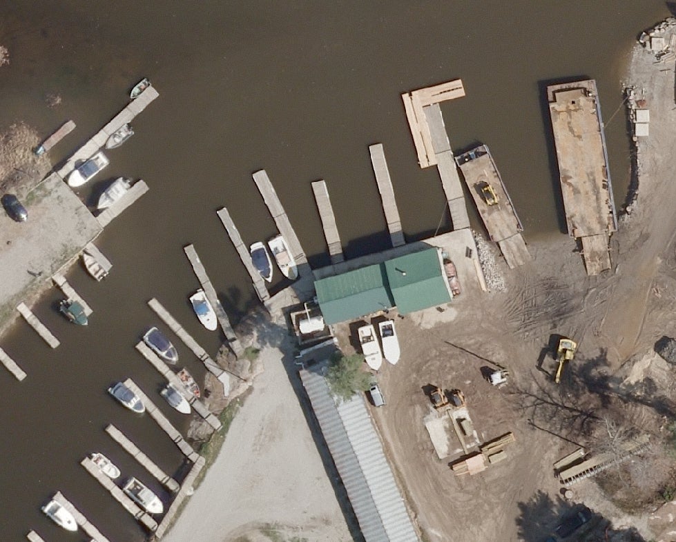 2008 imagery shows Honey Harbour, Georgian Bay