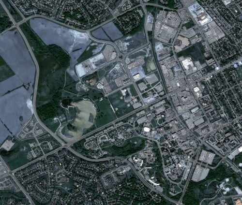 2008 Quickbird image shows the University of Waterloo campus