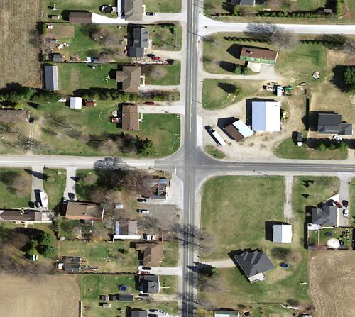 Swoop 2015 imagery showing rural intersection in Southern Ontario 