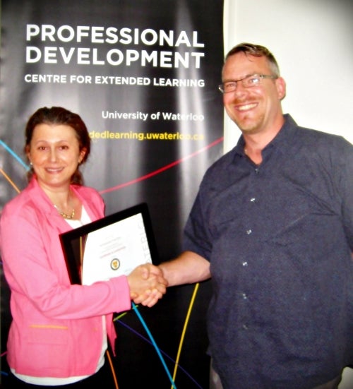 Steph receiving leadership certificate