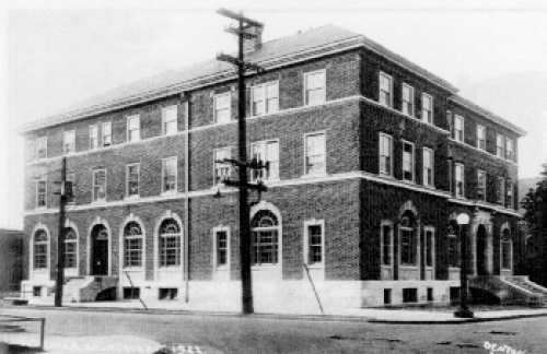Completed YMCA building, 1922