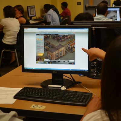Students playing the Plantville game