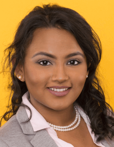 professional head shot of class of 2018 student Sridaya Srivatsan