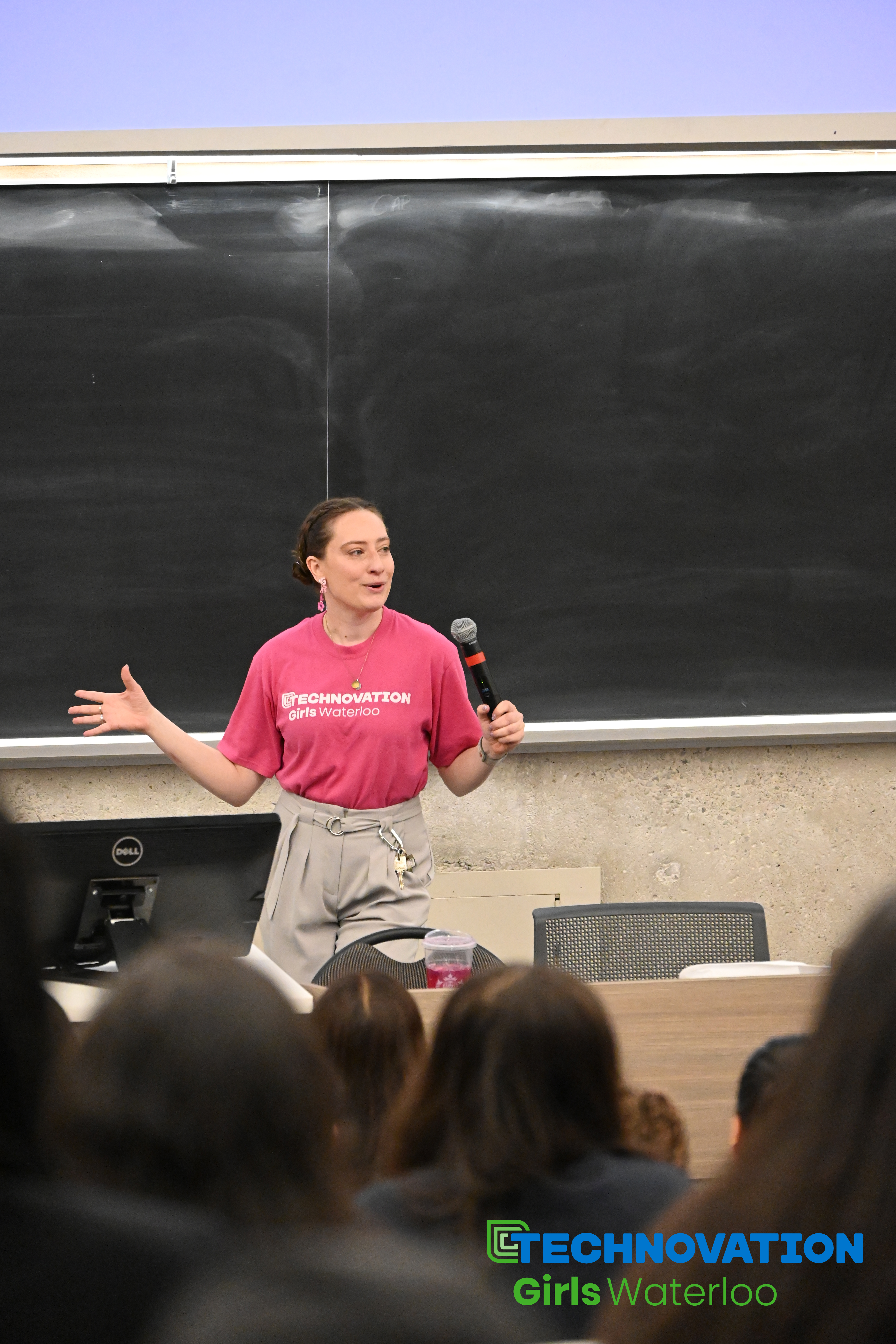 Samantha gives a talk
