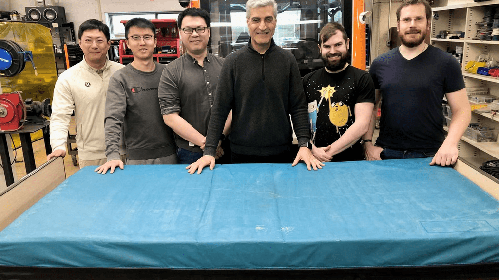 Amir Khajepour and 5 research team members. 