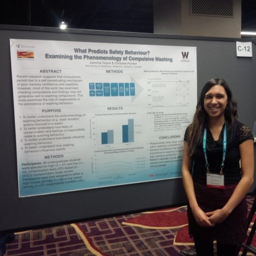 Jasmine at ABCT with poster