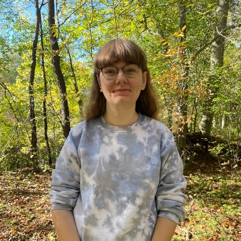 Profile photo of Ellie Harrison.