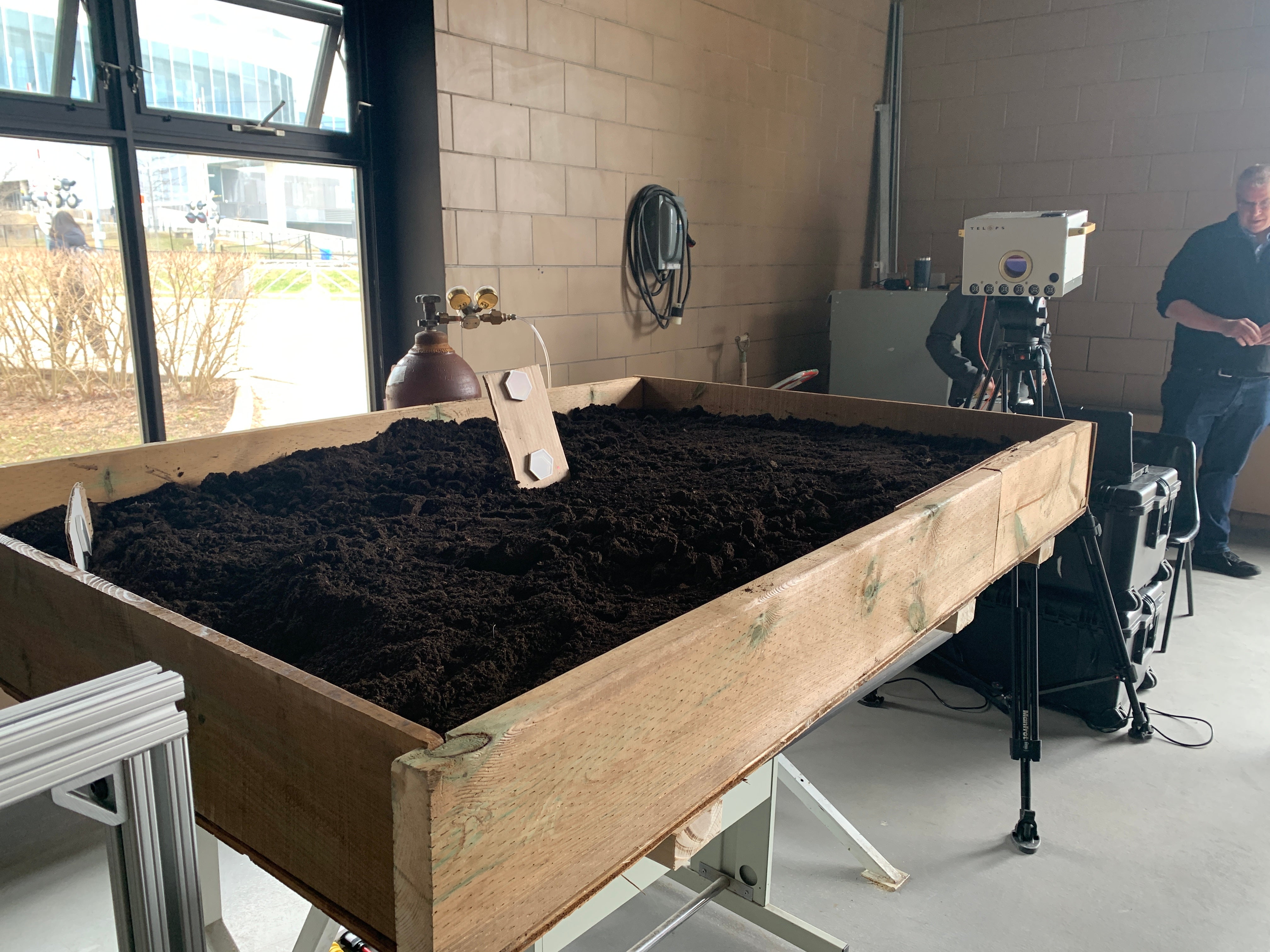 A recreation of landfill cover soils in the makeshift lab.