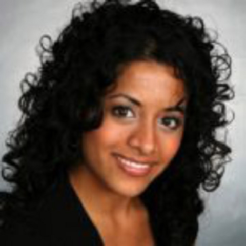 Vasana Abeysekera Headshot Image