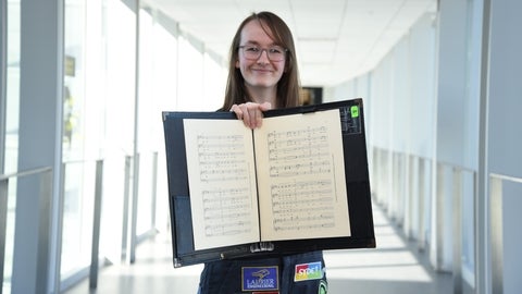 Hannah Rivers Headshot Image