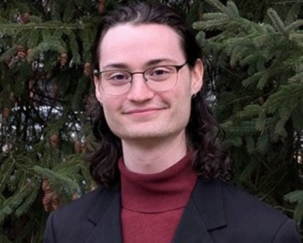 Josiah Ropp headshot