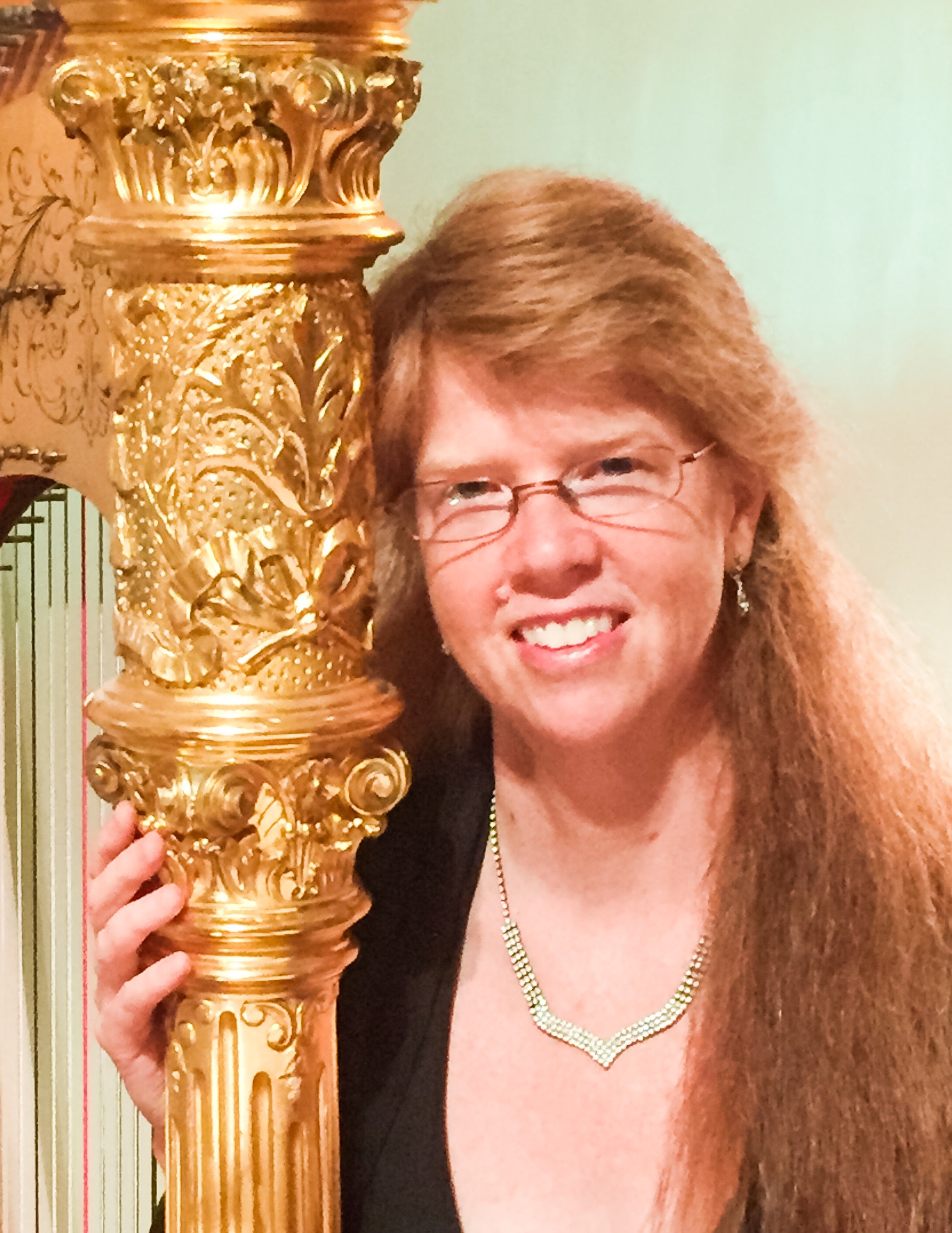Lori Gemmell, harpist