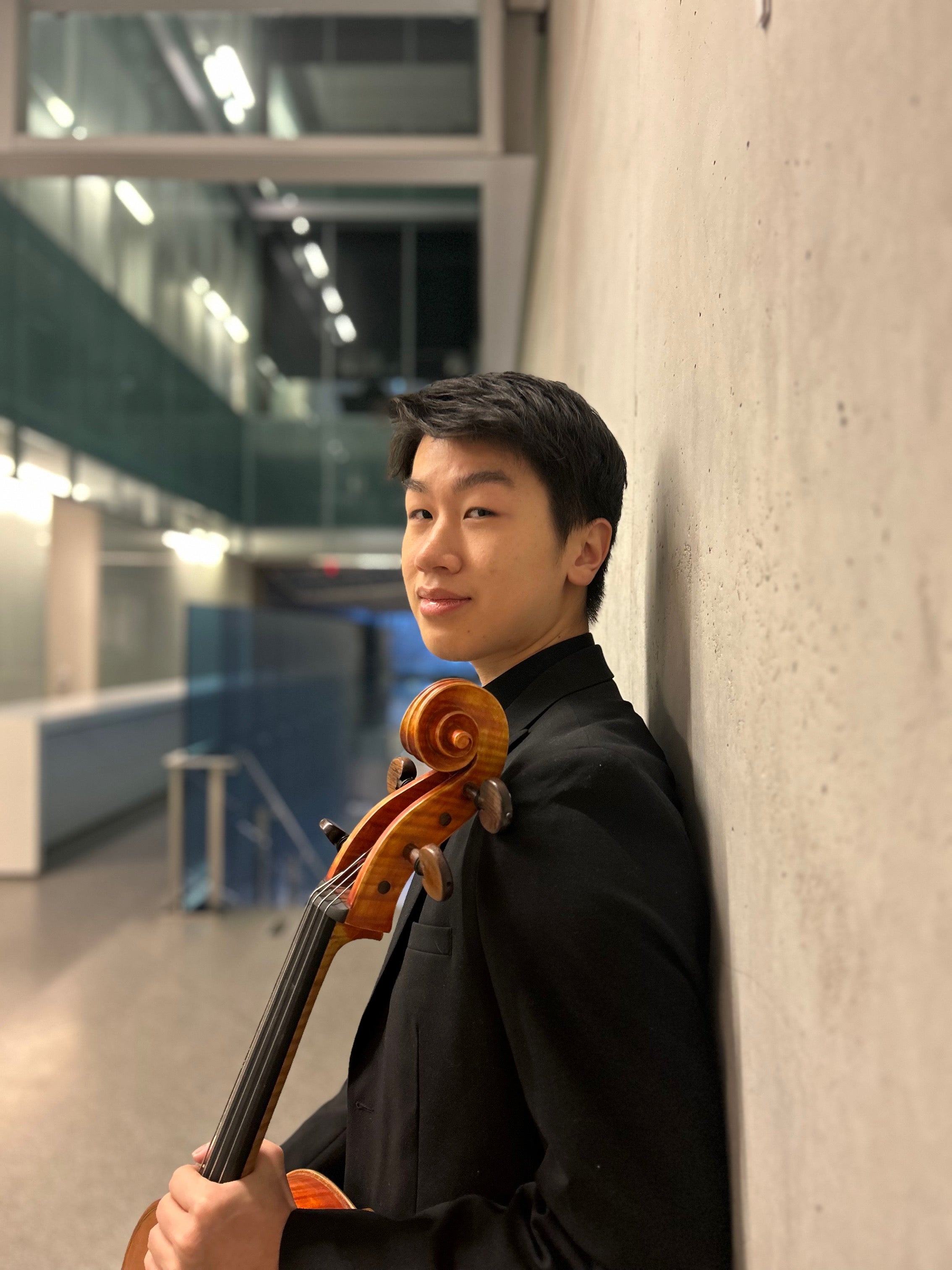 Robert Choi, cellist