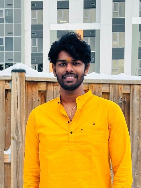 Karthikeyen Natarajan Pugazhendhi Headshot