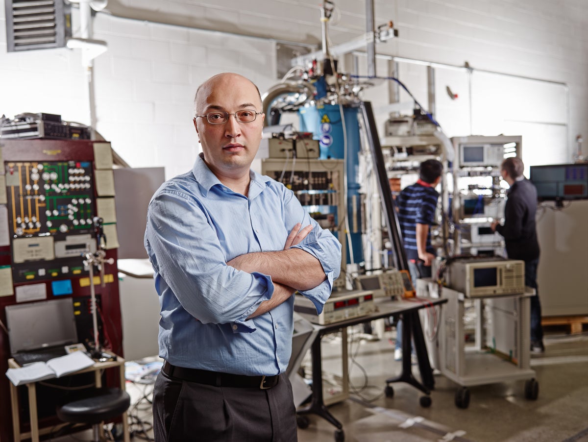 Professor Adrian Lupascu, a member of the Institute for Quantum Computing and the Department of Physics and Astronomy 