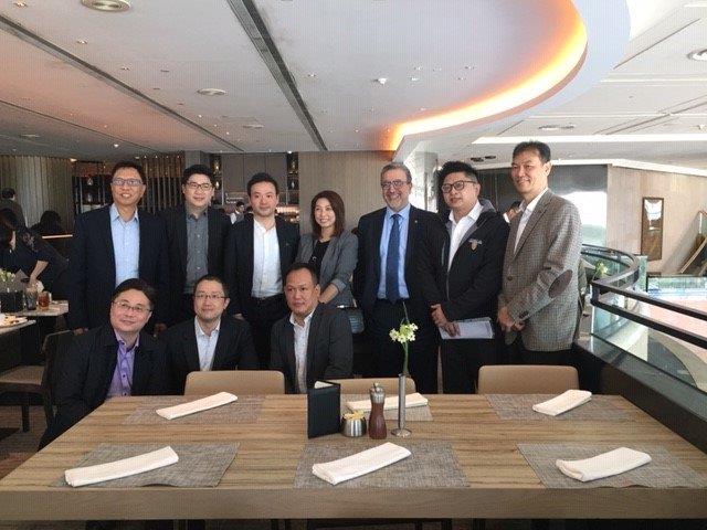 Hong Kong alumni chapter leaders with Waterloo President and Vice-Chancellor Feridun Hamdullahpur