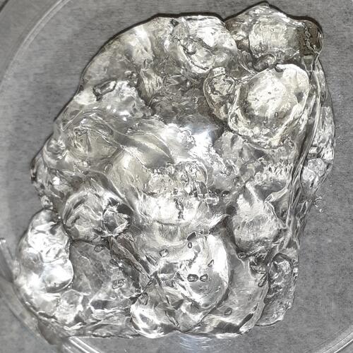 Researchers at the University of Waterloo developed this natural, superabsorbent hydrogel to replace synthetic, non-biodegradabl