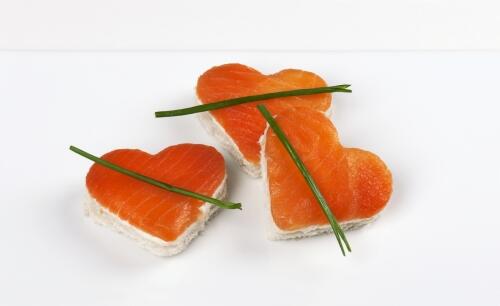 Heart-shaped salmon crudités