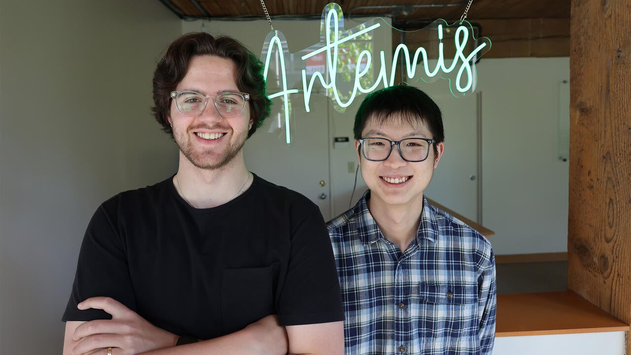 Founders Josh Gray and William Shi