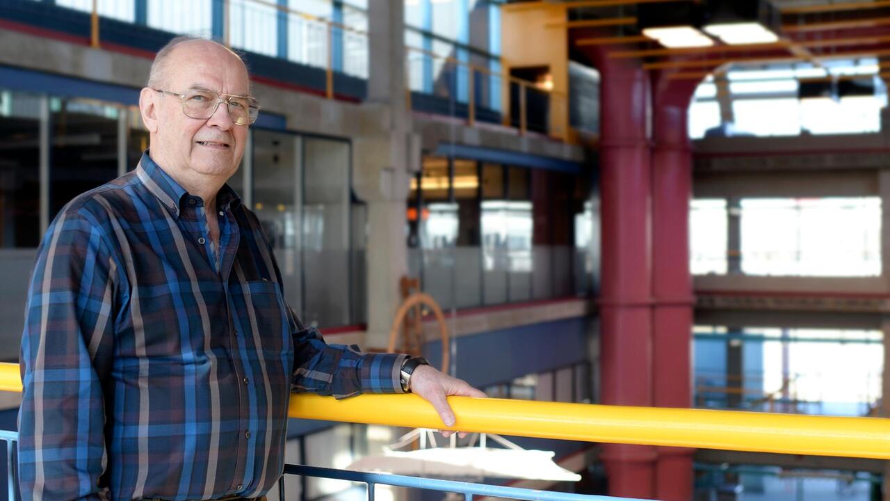 Don Cowan standing in DC