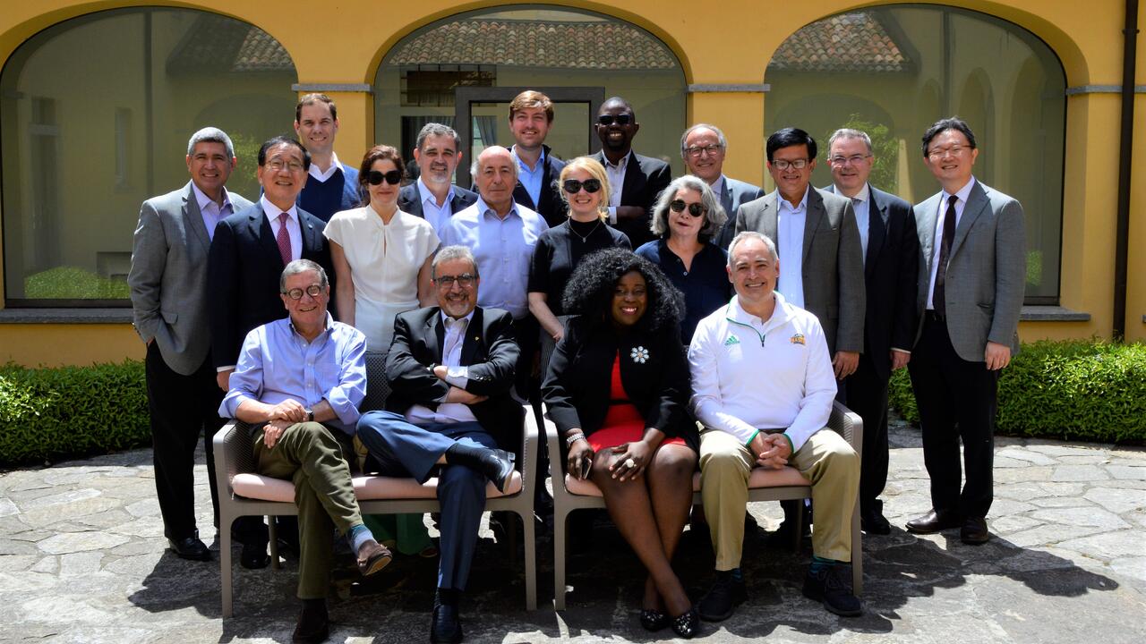 Feridun with group at Italy Bellagio Symposim