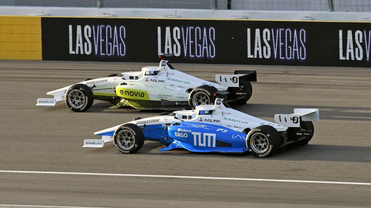 The two top cars go head-to-head in the finals at the Las Vegas Motor Speedway.