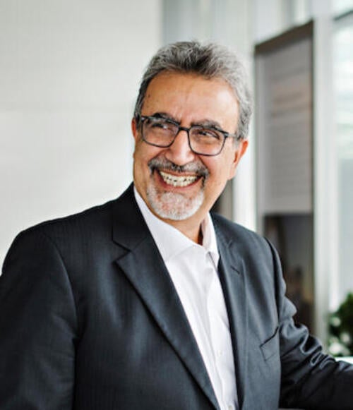 Feridun Hamdullahpur headshot