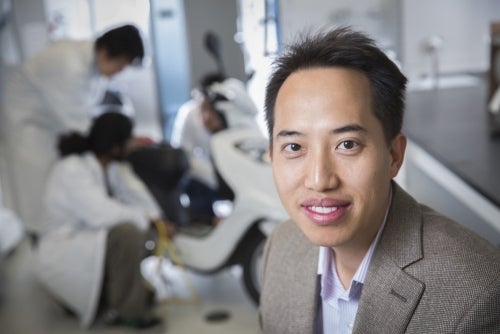 Zhongwei Chen