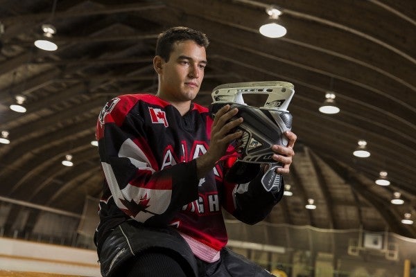 Jeffery Azzoli looking at spring-loaded skate