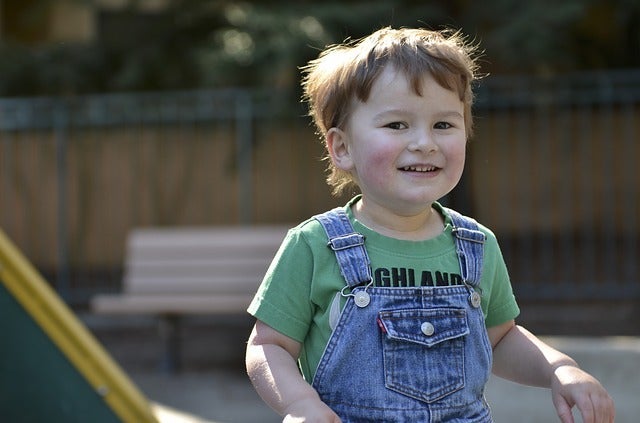 Child smiling.