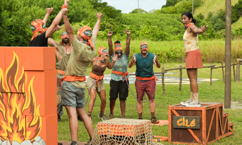 Kamilla's tribe celebrates an immunity win