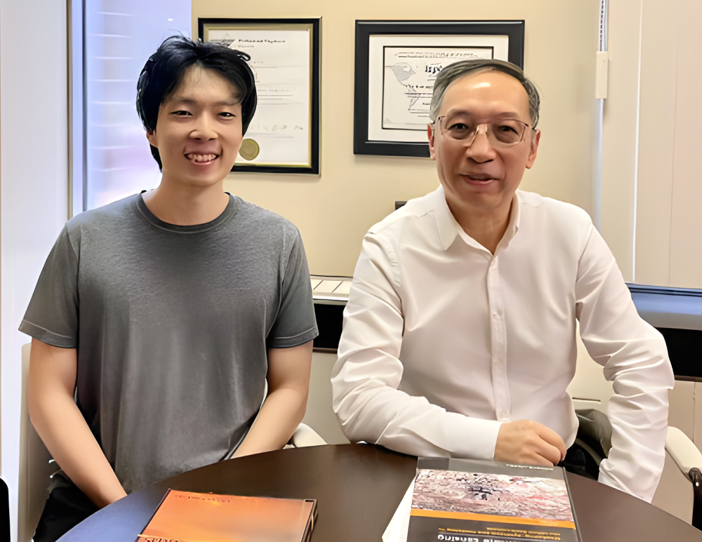 Engineering doctoral student Kyle Gao (left) is supervised by Dr. Jonathan li.