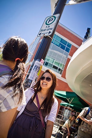UWaterloo student at World of Waterloo during orientation