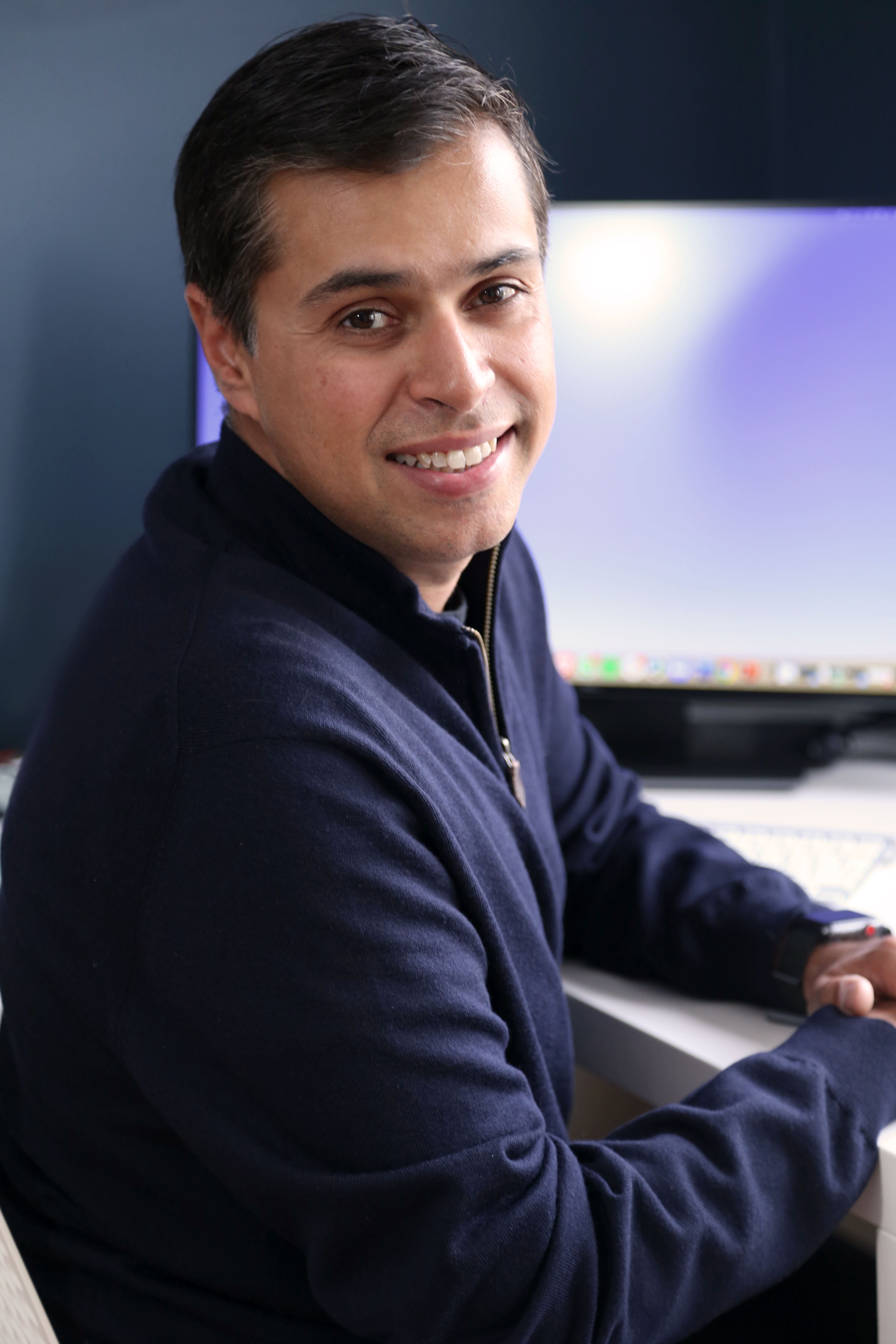 Rakesh Malhotra headshot