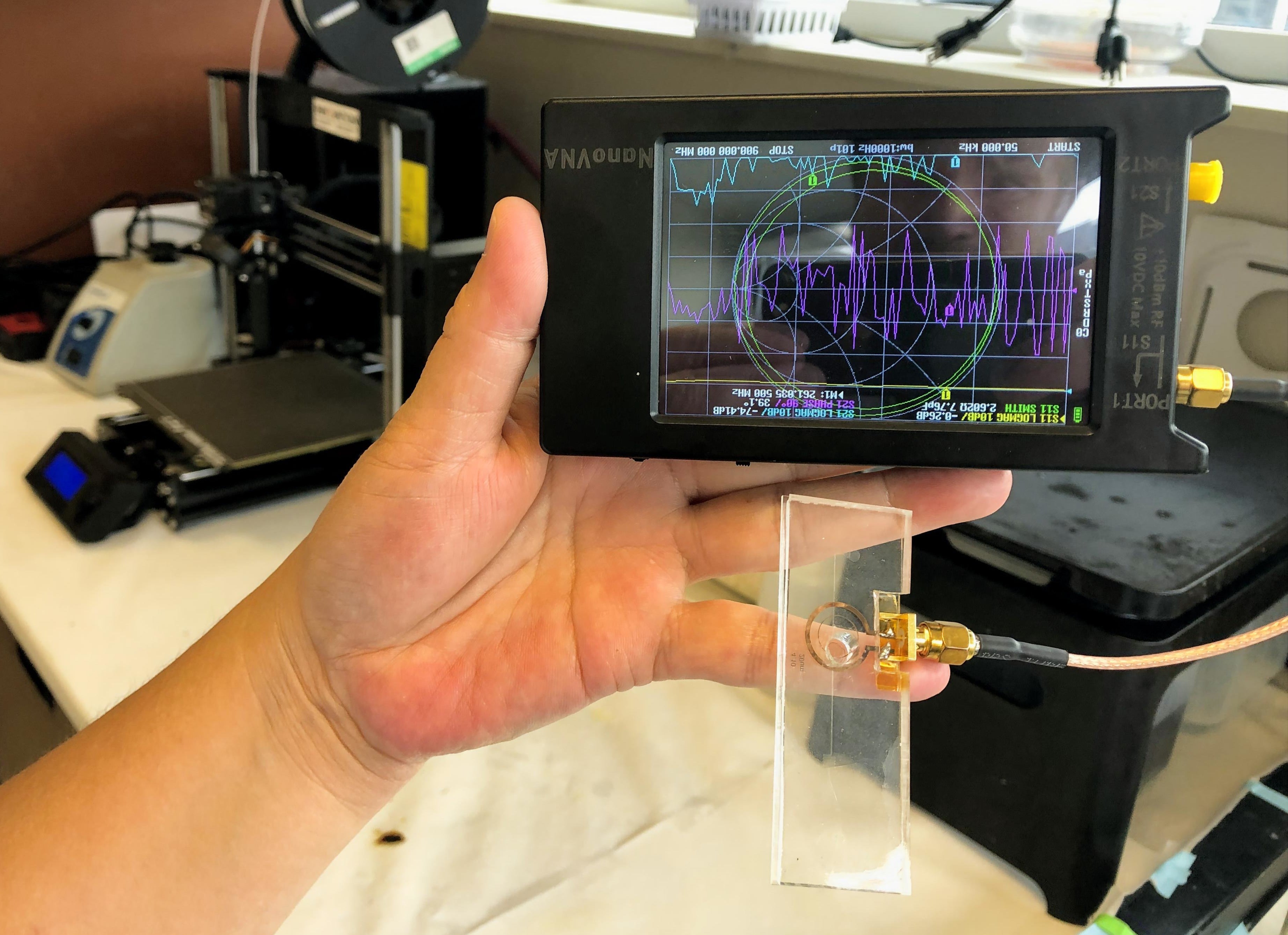 Researchers paired a vector network analyzer (VNA) with a small sensor to create a handheld device that can rapidly detect E. co