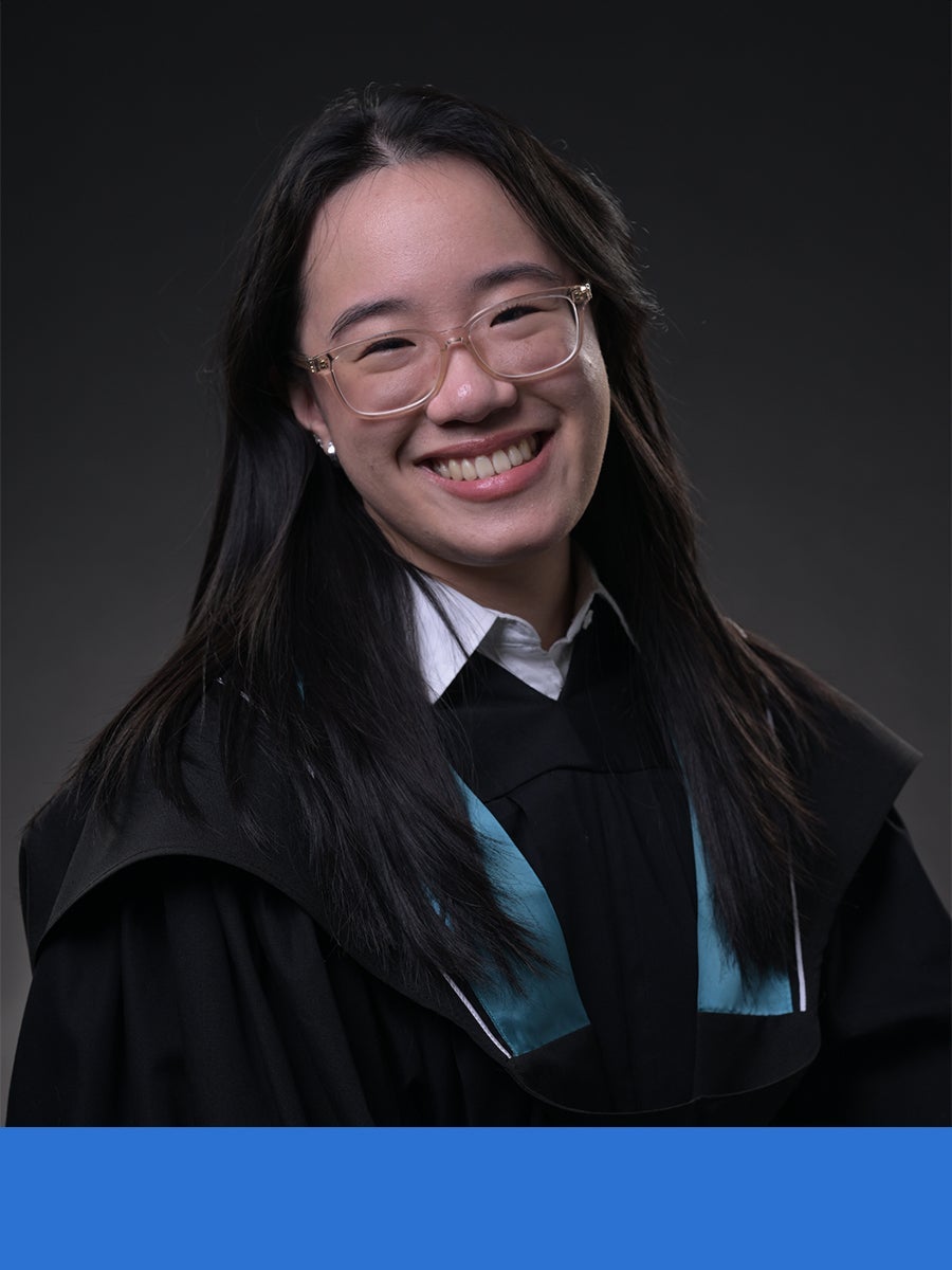 Jessie Le with bottom border featuring Faculty of Science blue
