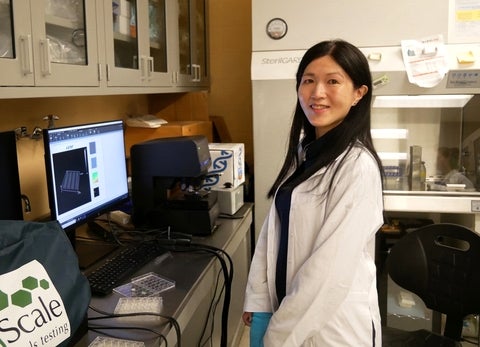 Dr. Evelyn Yim in her lab at the University of Waterloo. 