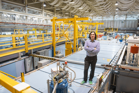 Picture of Dmitry Pushin at the National Institute for Standards and Technology Centre for Neutron Research in Maryland, US
