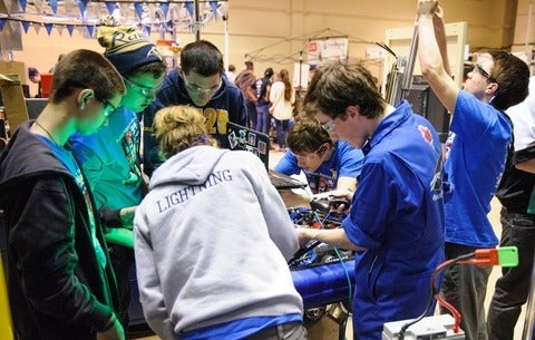 Waterloo Engineering students at FIRST Robotics