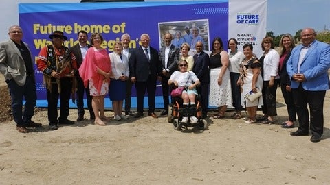 Doug ford, sylvia Jones, hospital and university presidents photo opp