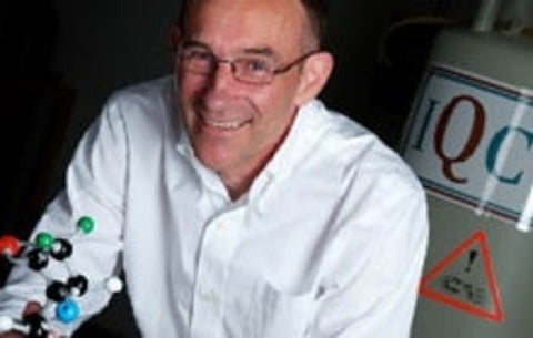 Raymond Laflamme in NMR lab