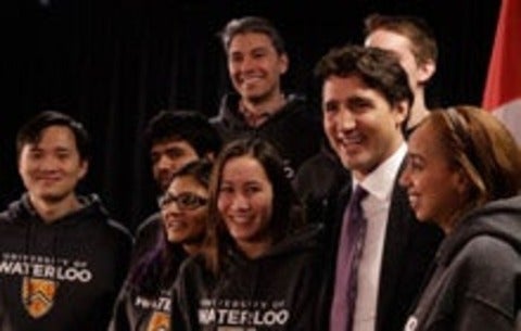 Justin Trudeau poses with a group of Waterloo students