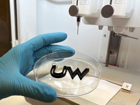 UW logo in graphene ink