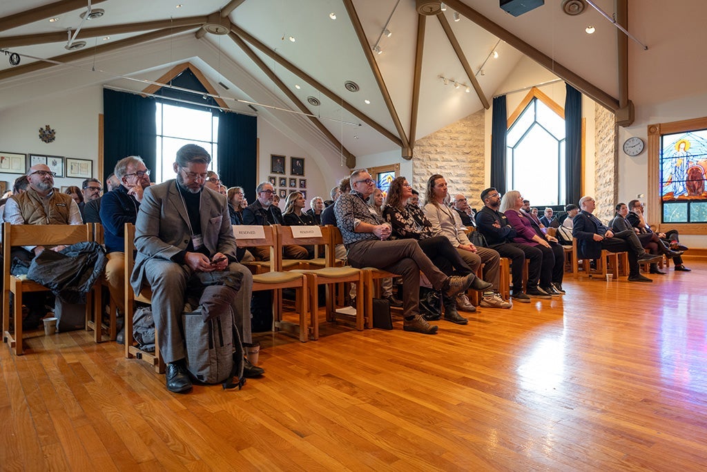 a shot of a crowd attending the workshop