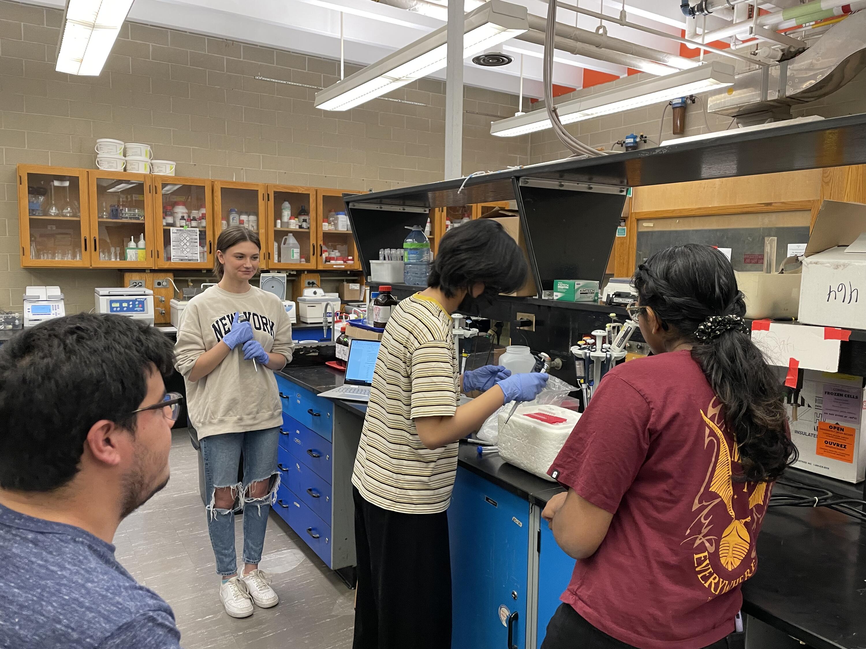 Ria Menon co-founder of Real Research mentors a group of undergrad students